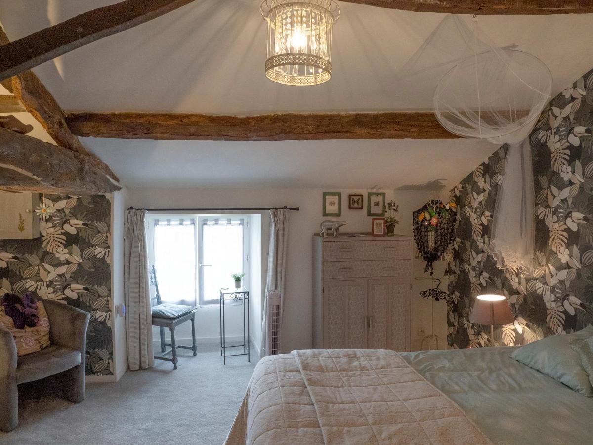 Les Cerisiere Bed & Breakfast Cheffois Екстериор снимка